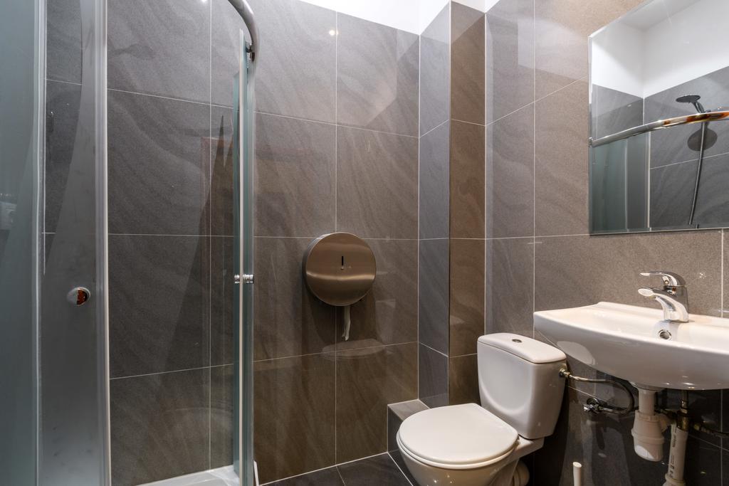 Hostel Krokodyl Warsaw Luaran gambar