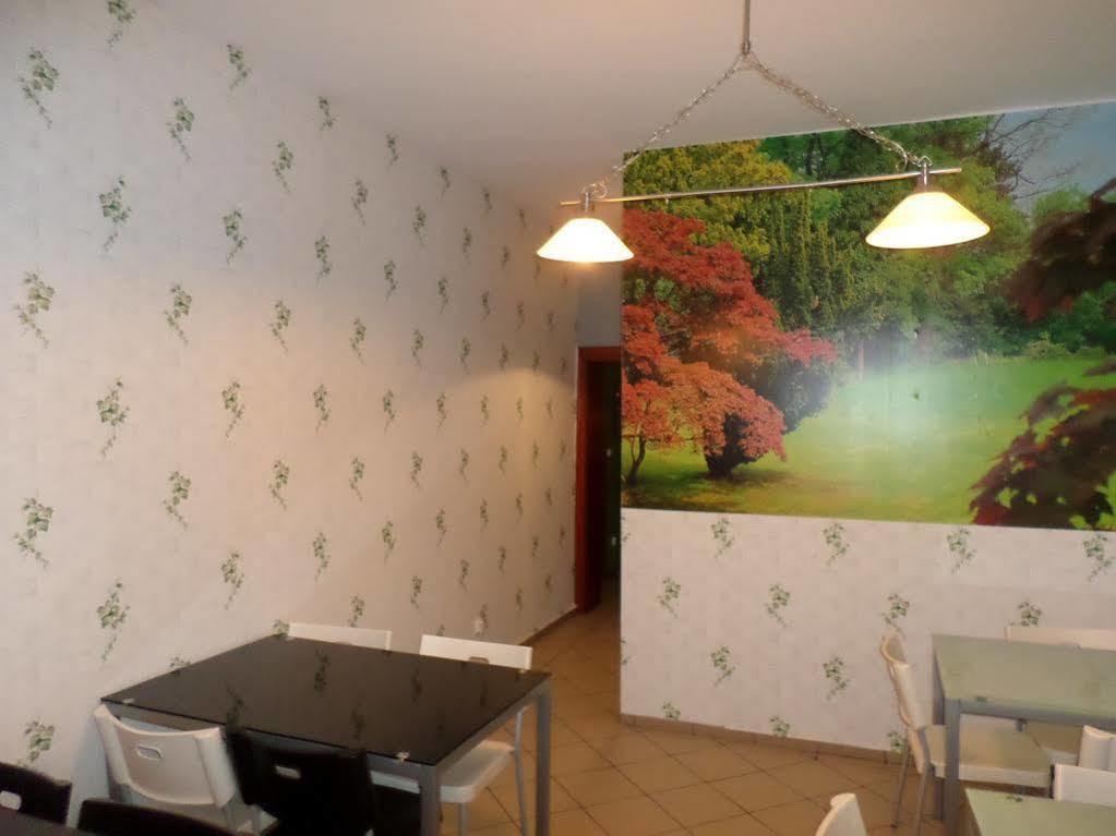 Hostel Krokodyl Warsaw Luaran gambar